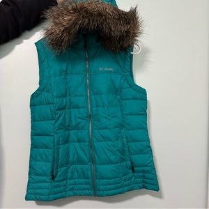 Columbia vest.  Never worn!  XL.